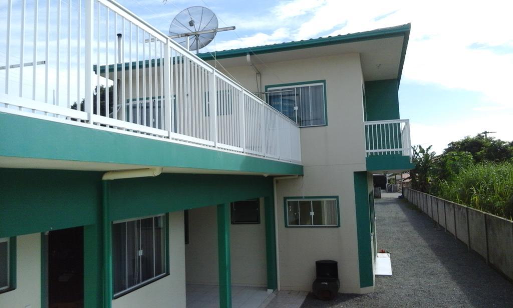 Appartement Residencial Juliana à Penha  Extérieur photo